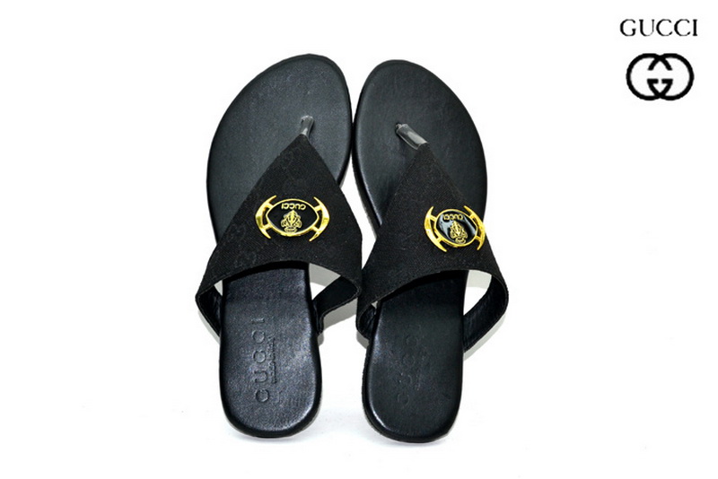 Gucci Slippers Woman--181